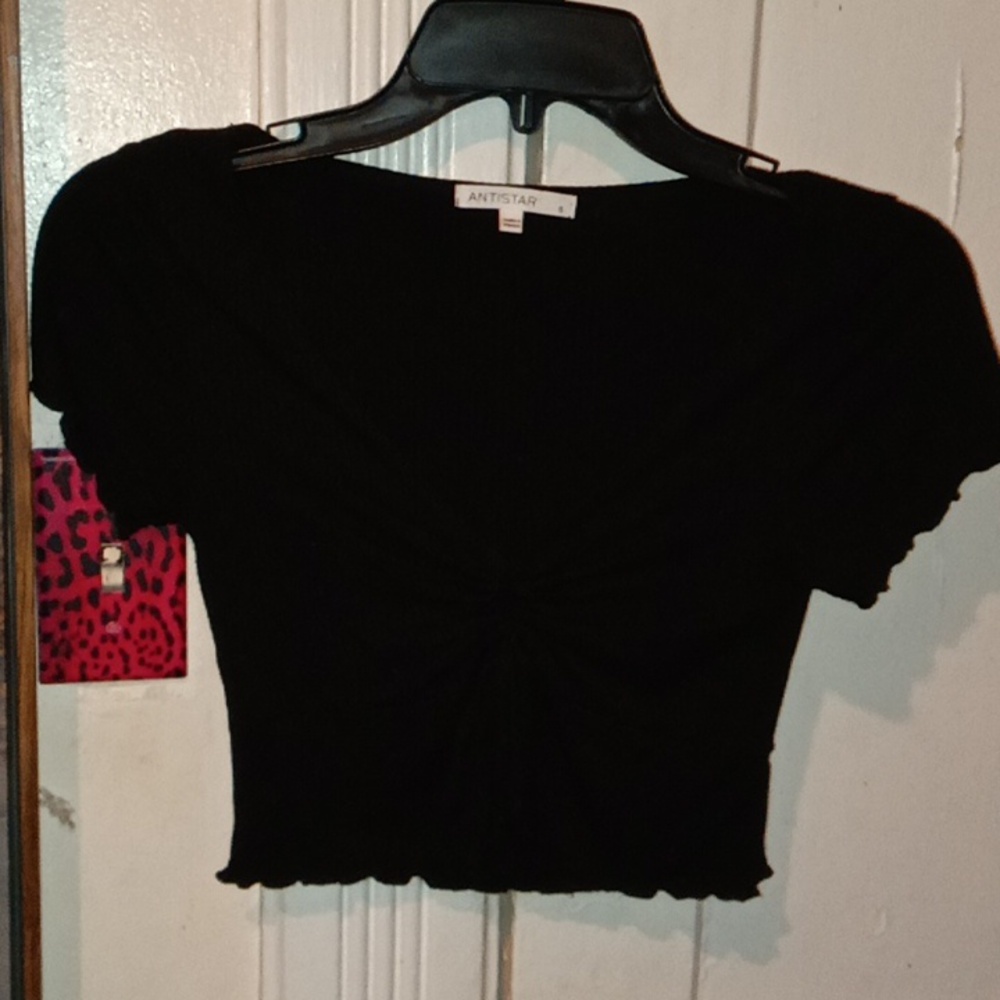 Antistar small black crop top